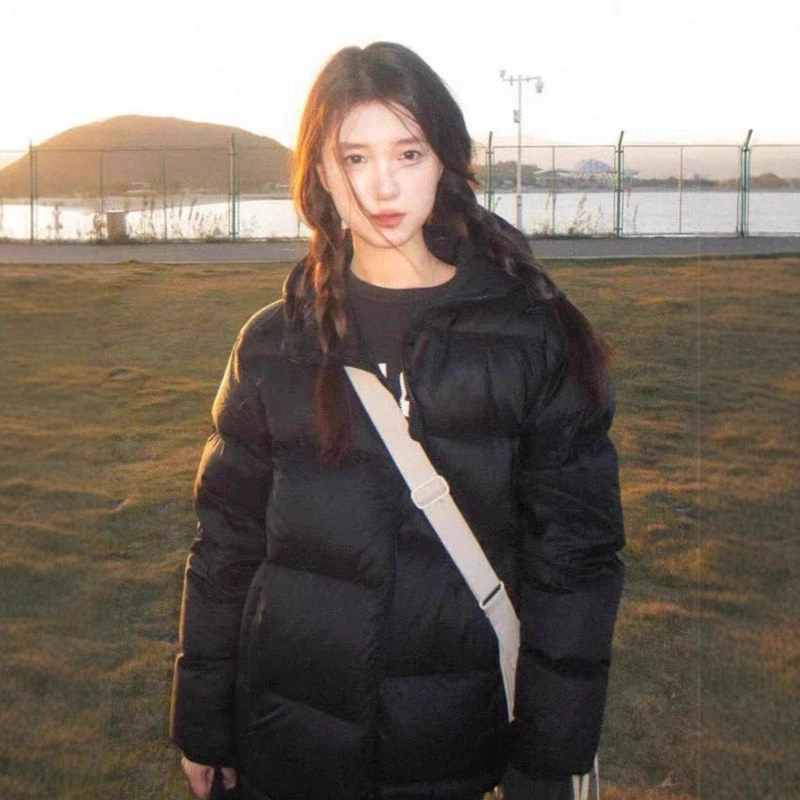 （老七专属）黑色女短款冬季超好看泡芙超厚连帽面包服爆款