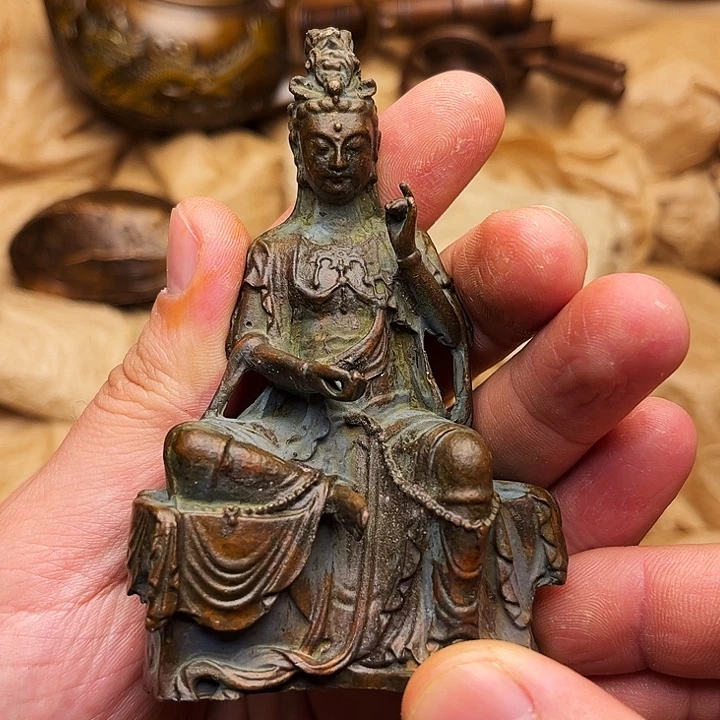 精美铜器做工精湛