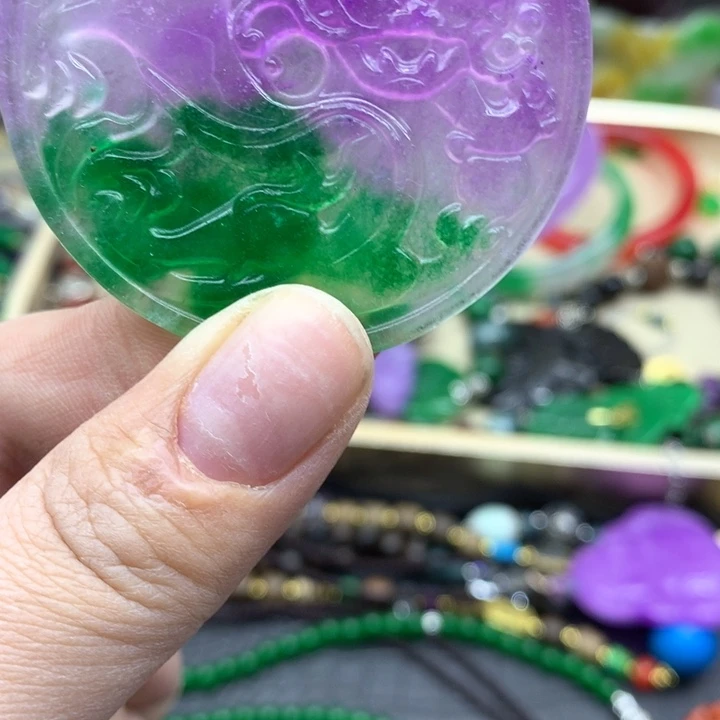 玛瑙/玉髓颈饰合金吊坠