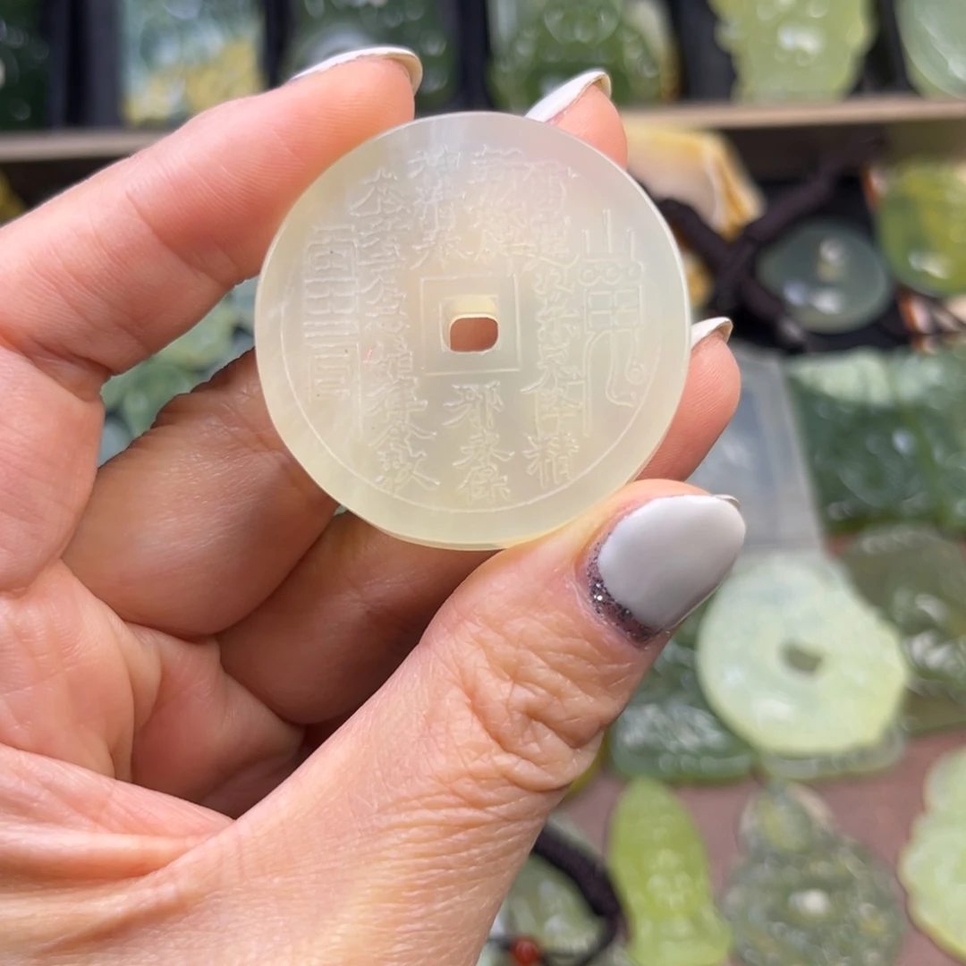 蛇纹石玉未镶嵌吊坠(赠链)