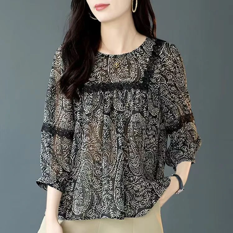 2025春夏新品薄款印花女遮肚蕾丝拼接上衣圆领宽松雪纺衫洋气