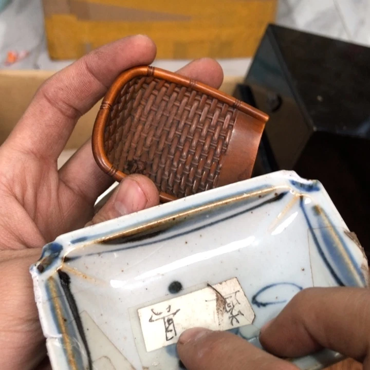 陶瓷孤品单件车里拍