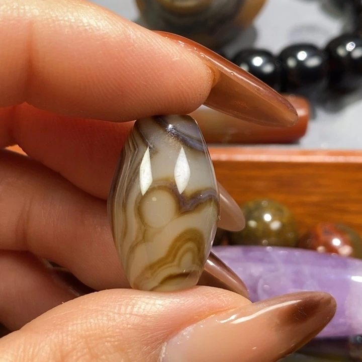 玛瑙/玉髓未镶嵌颈饰