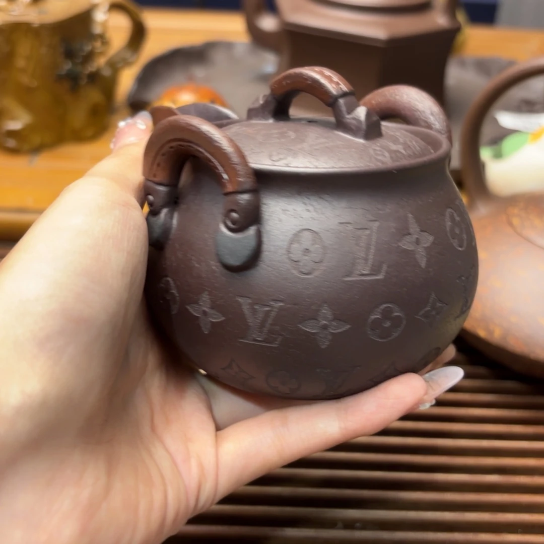 紫砂茶宠五号店专享