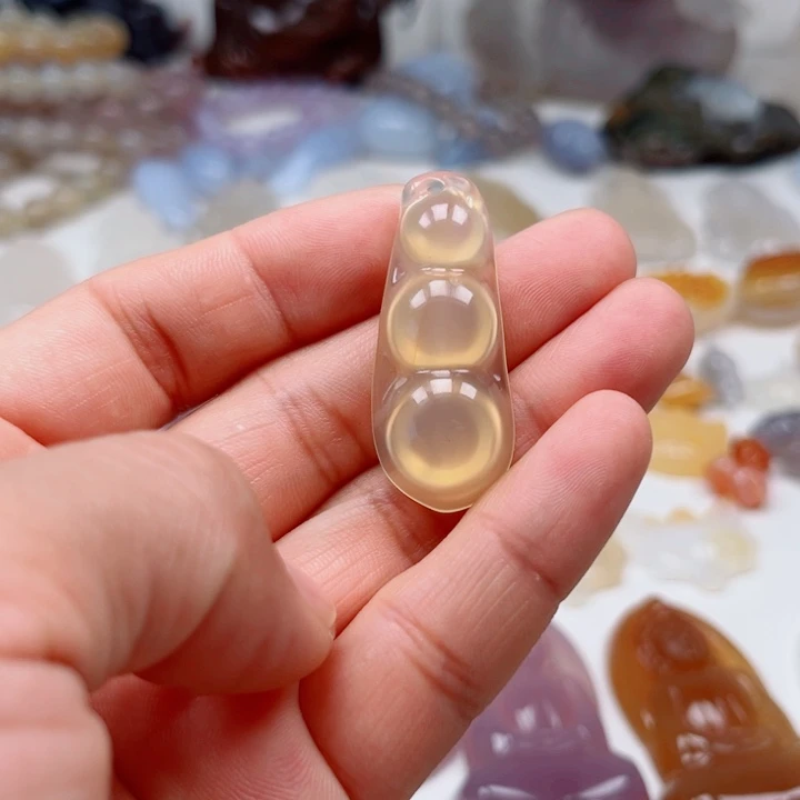 玛瑙/玉髓颈饰未镶嵌