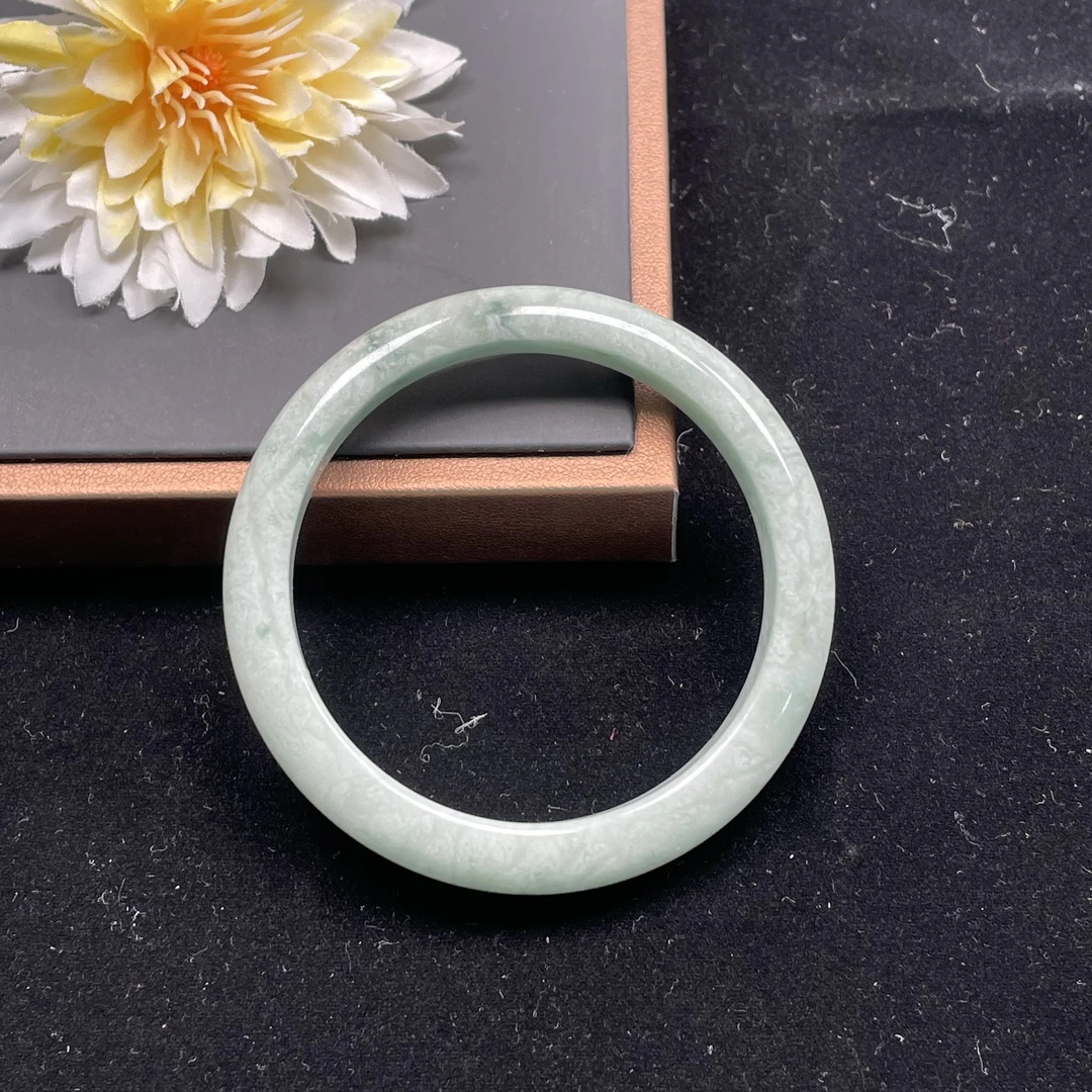 A0004正圈58圈口翡翠手镯