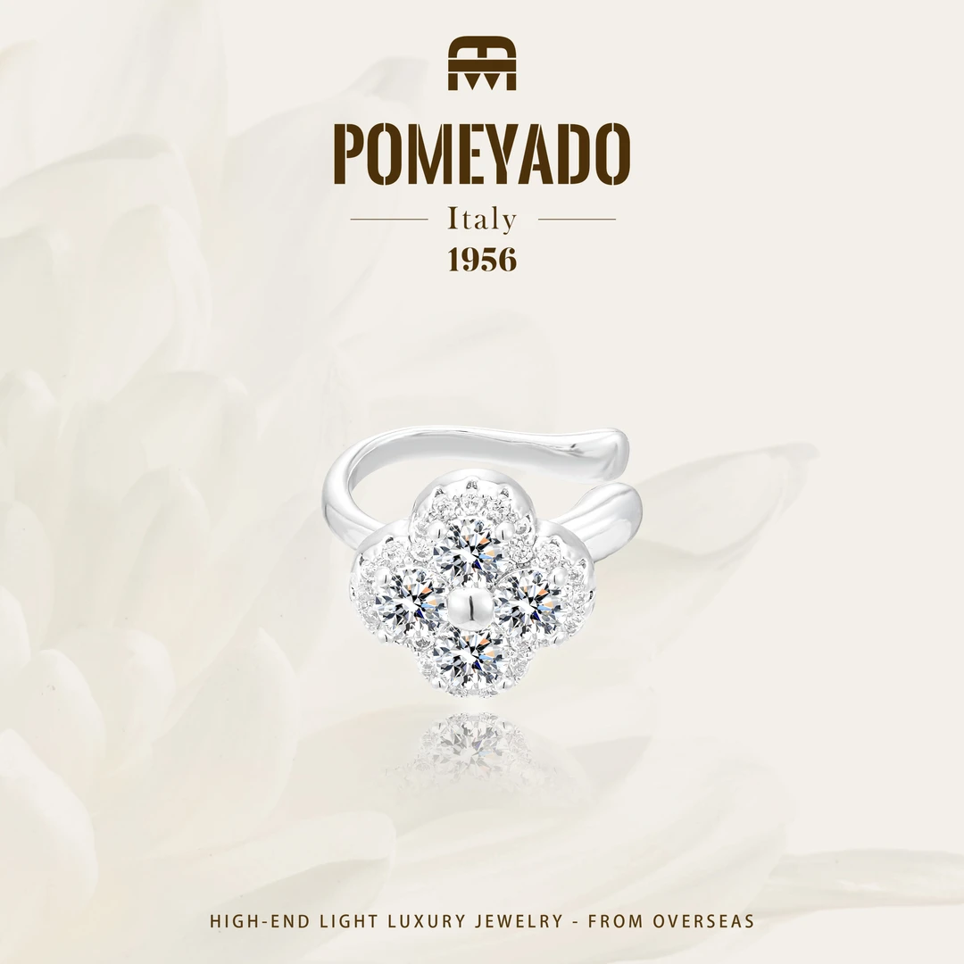 【花漾日记】Pomeyado艺术款满钻爆闪四叶花耳骨夹F0909