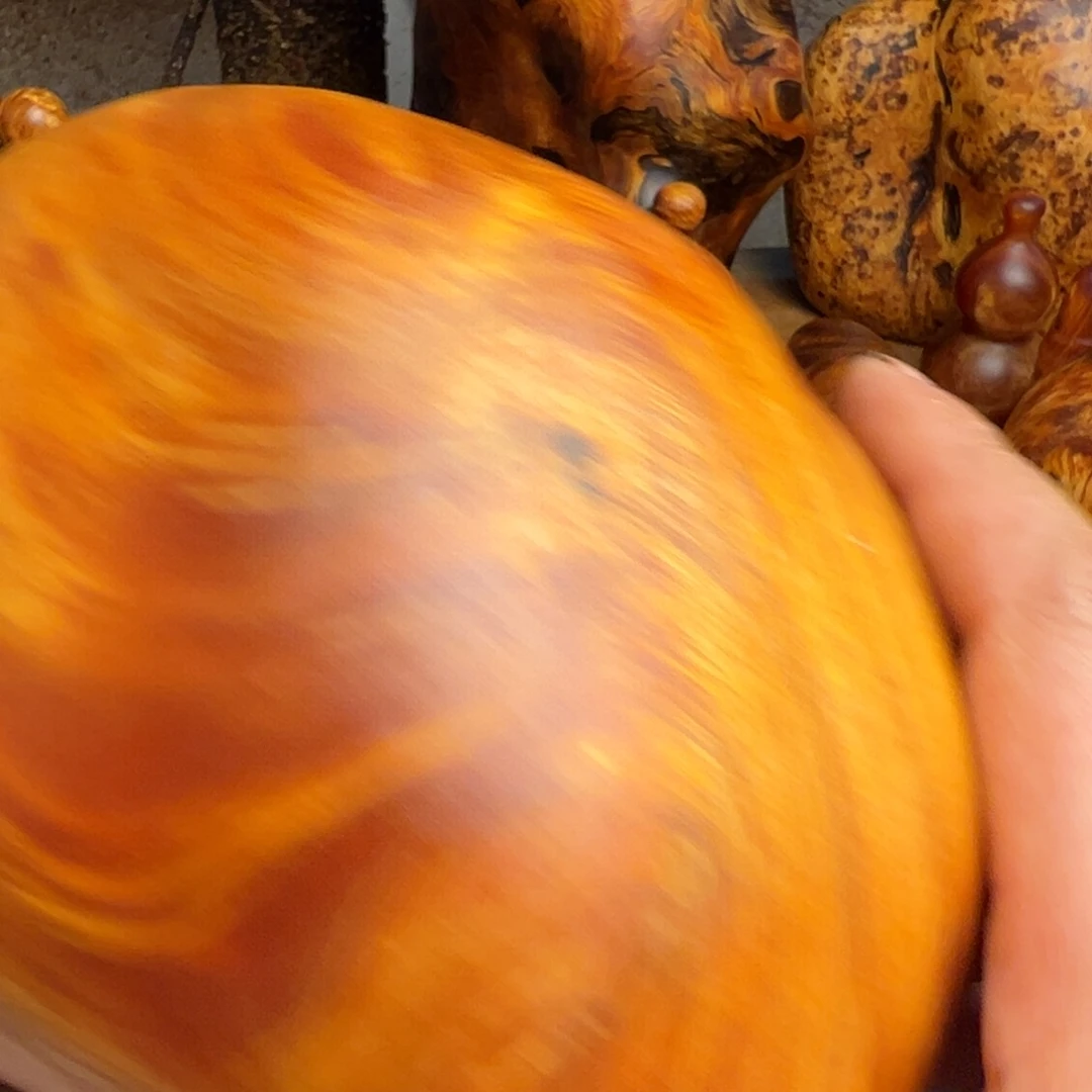 自***凉无事牌松木（琥珀木）