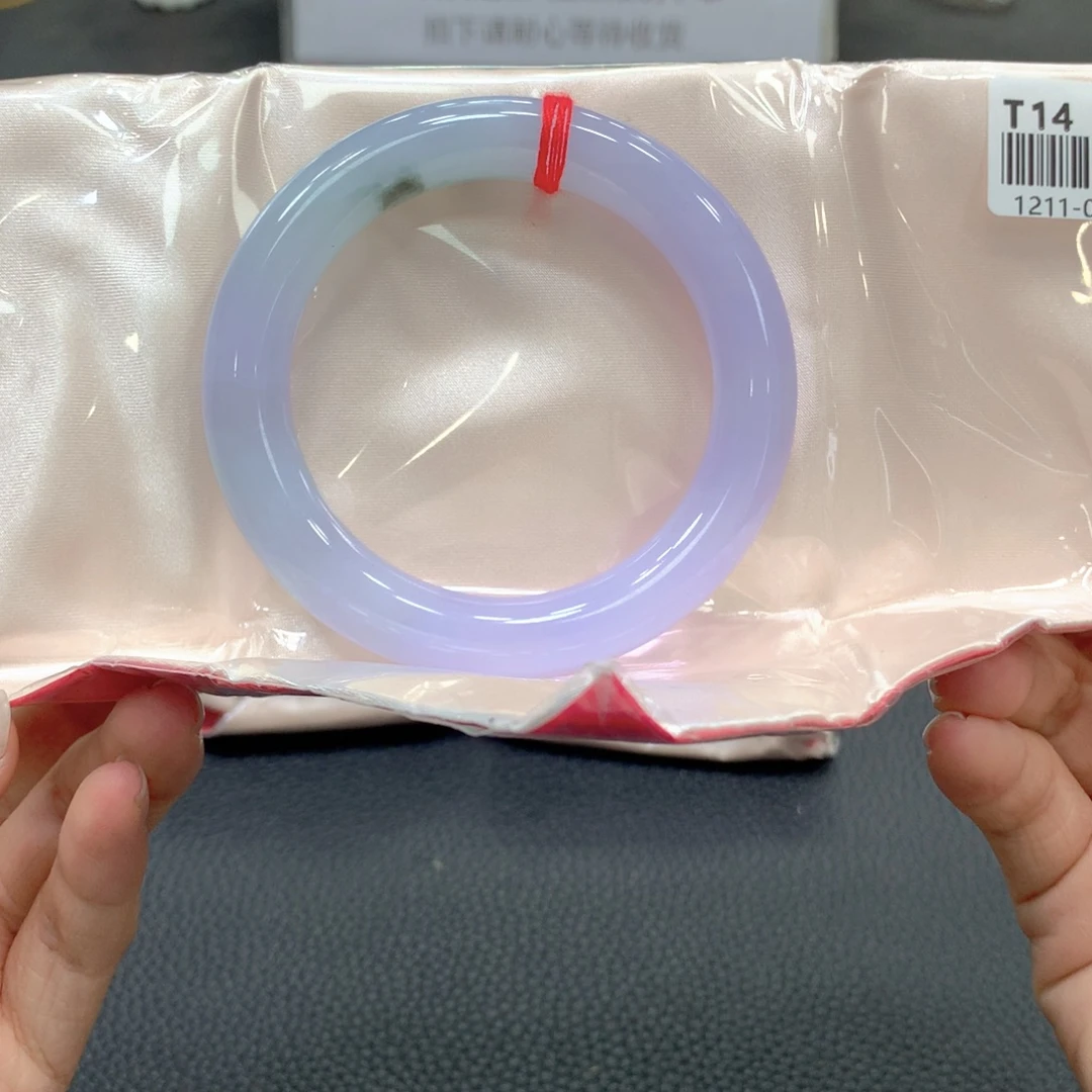 翡翠未镶嵌手镯42