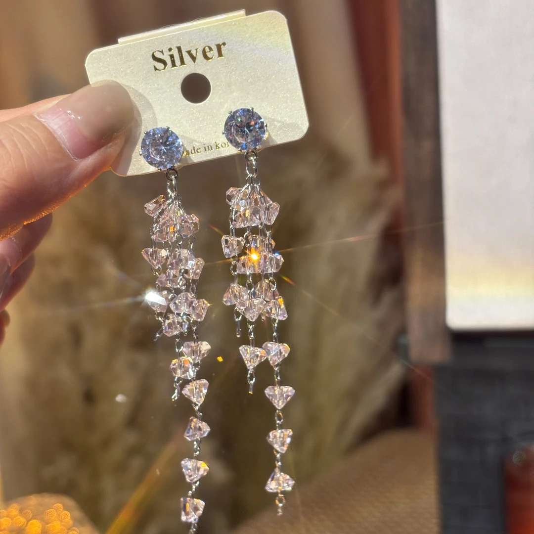 铜合金耳饰 粉黛】超仙气质轻奢时尚优雅长款流苏耳环超闪甜美耳钉