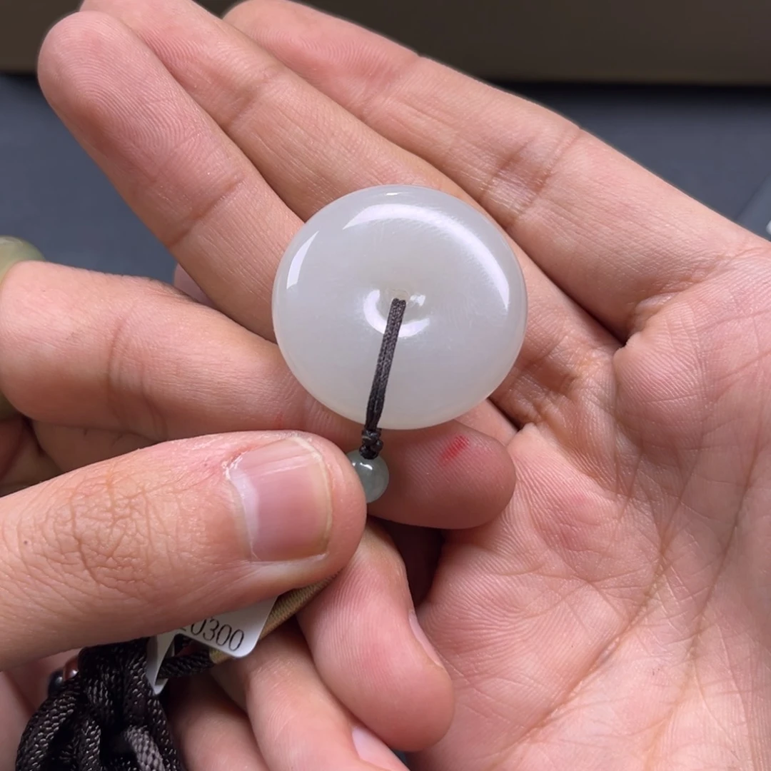 和田玉颈饰未镶嵌多样性钢板料平安扣30