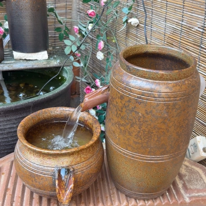 紫砂花盆口径15/32，18/16进水口1.5厘米