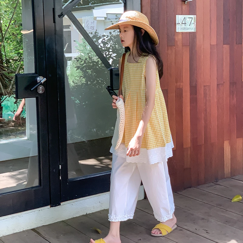 西西家女童2025夏新款气质百搭格子娃娃衫儿童洋气无袖上衣JX461