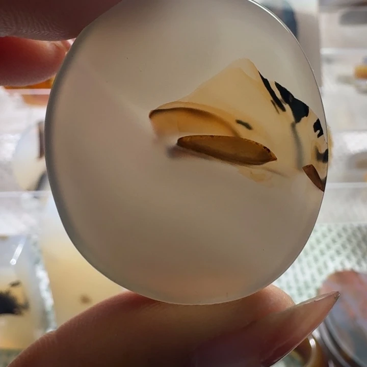 玛瑙/玉髓未镶嵌项链