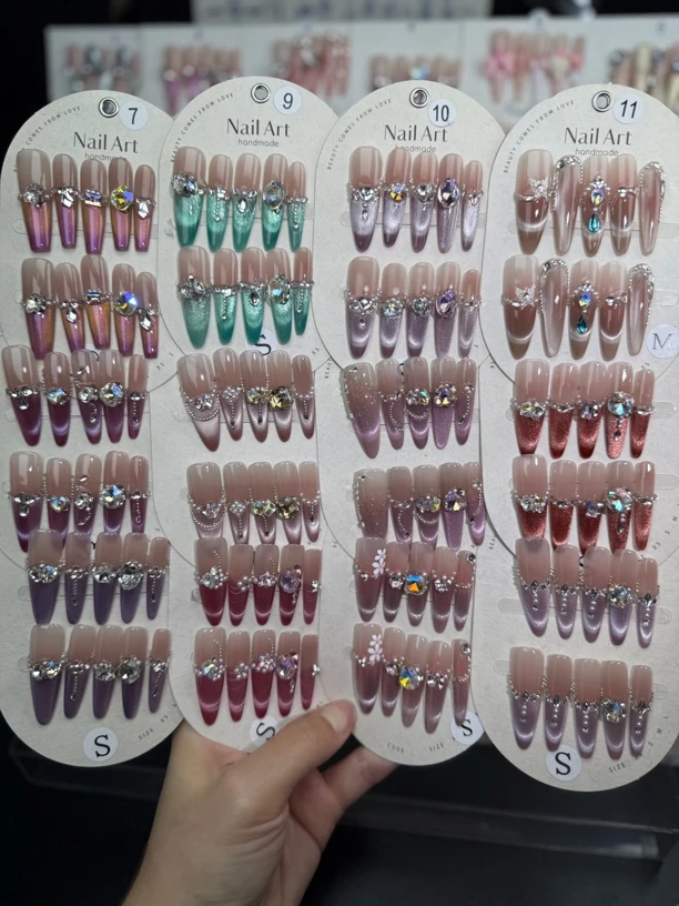 【秋秋手工穿戴甲】猫眼堆钻拍下备注编码