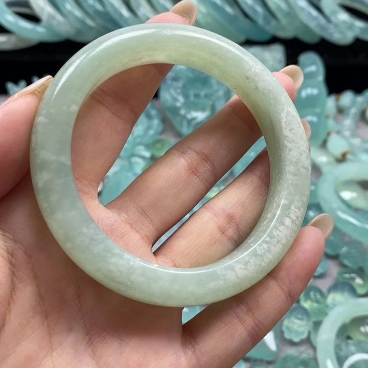 未镶嵌蛇纹石玉手镯