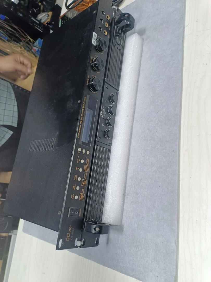 不包邮，4通道+效果器，正常使用