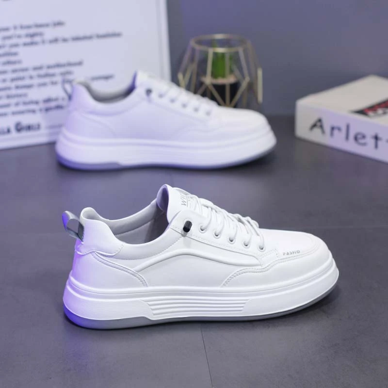 新款男士厚底休闲鞋百搭潮流小白鞋松紧带便捷学生轻便运动板鞋