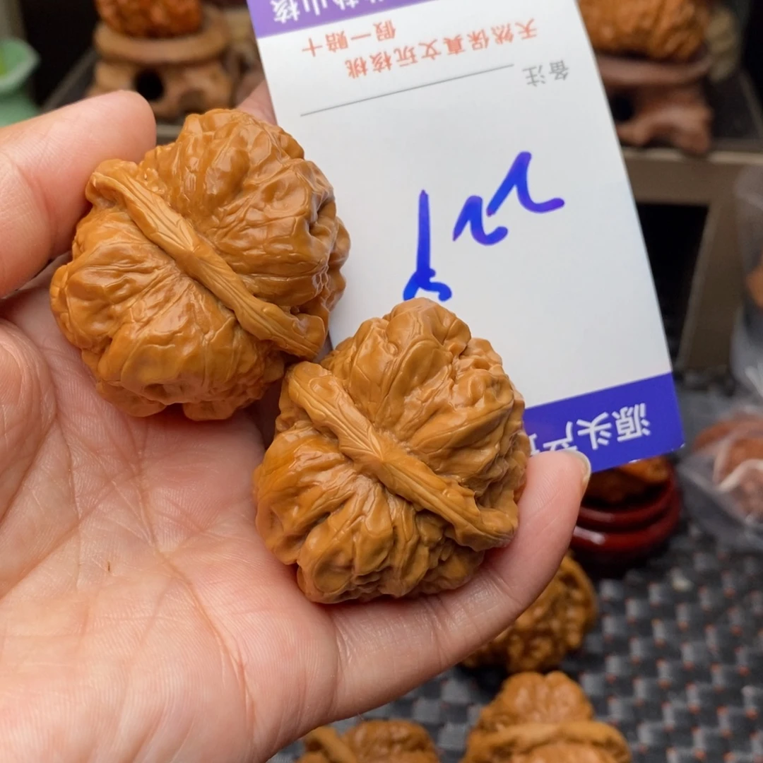 把件文玩核桃核桃