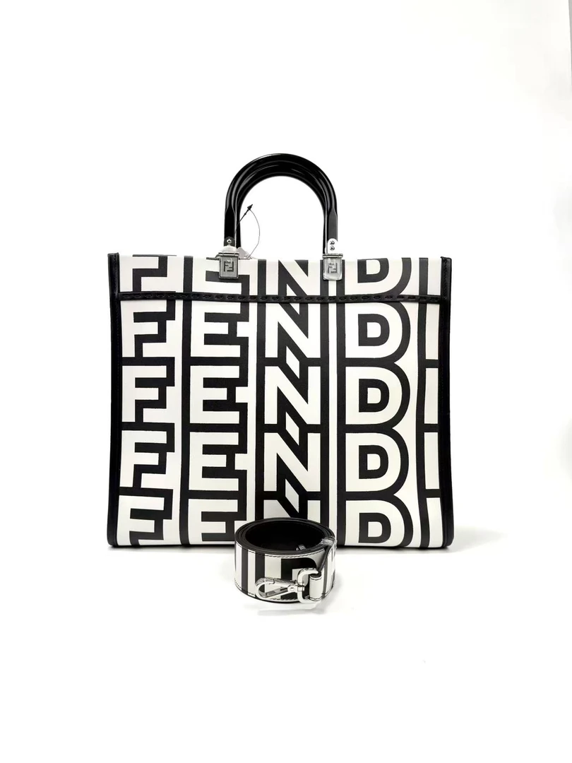 99新 FENDI/芬迪 拾壹/芬迪托特/99新/23207023