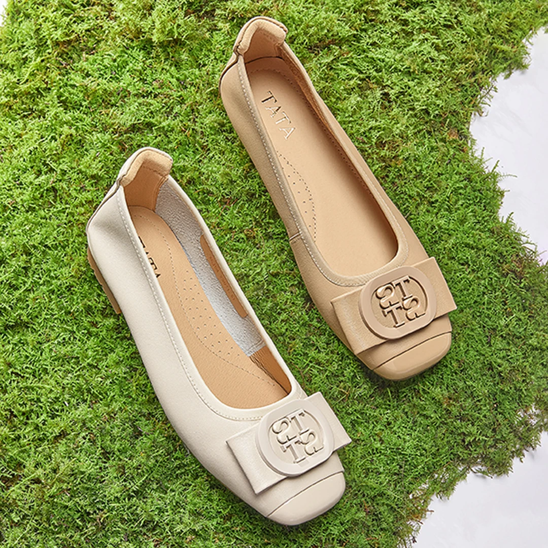 TATA他她米色单鞋女平底休闲鞋通勤工作鞋女晚晚鞋新款XGJ04AQ5