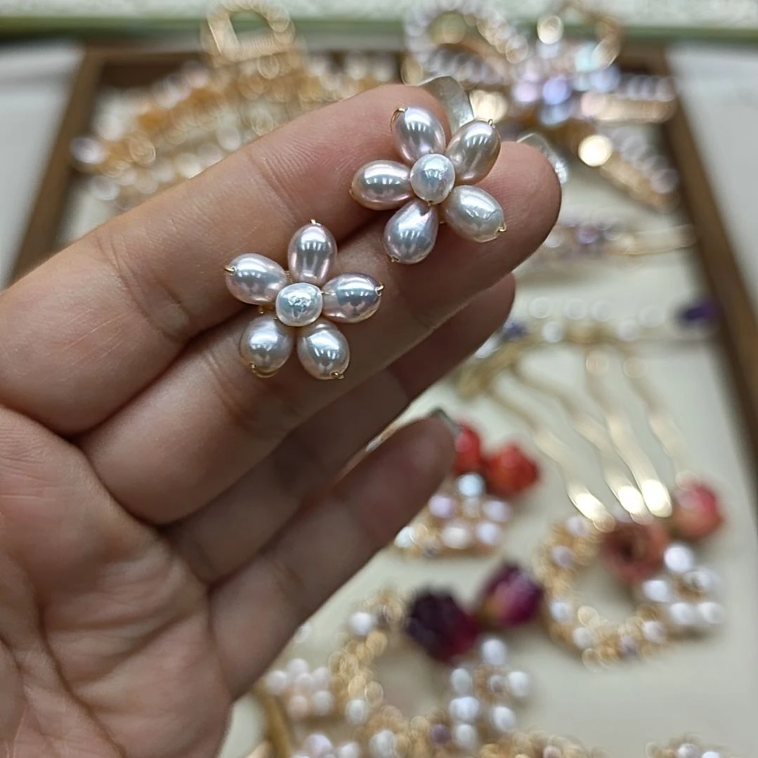 真****铜合金粉紫色耳钉