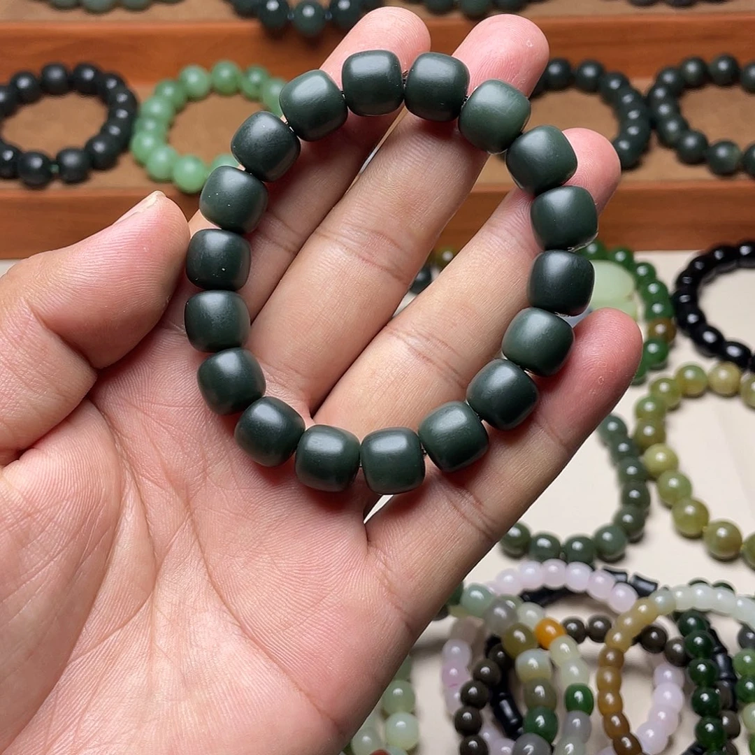 未镶嵌手串和田玉