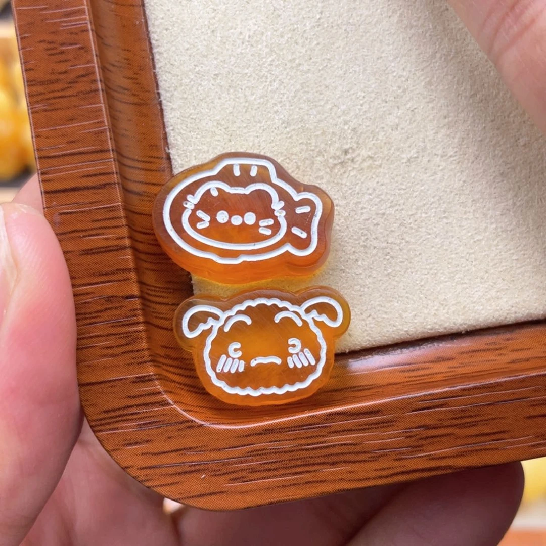 琥珀裸石未镶嵌?****觉蜜蜡