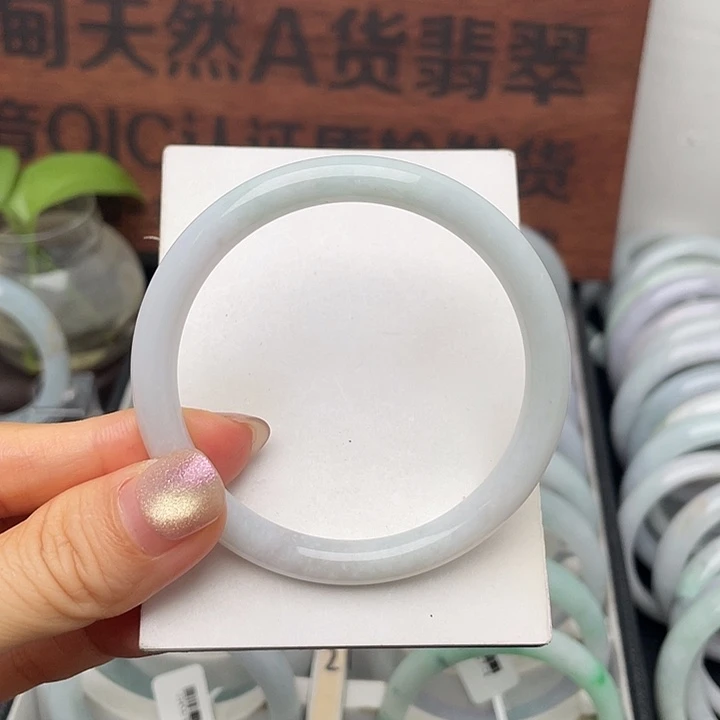 翡翠未镶嵌手镯53.5美人条