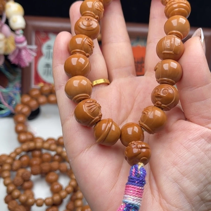 猴头核桃手串微瑕机器猫手持