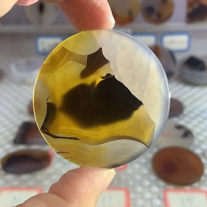 玛瑙/玉髓未镶嵌颈饰