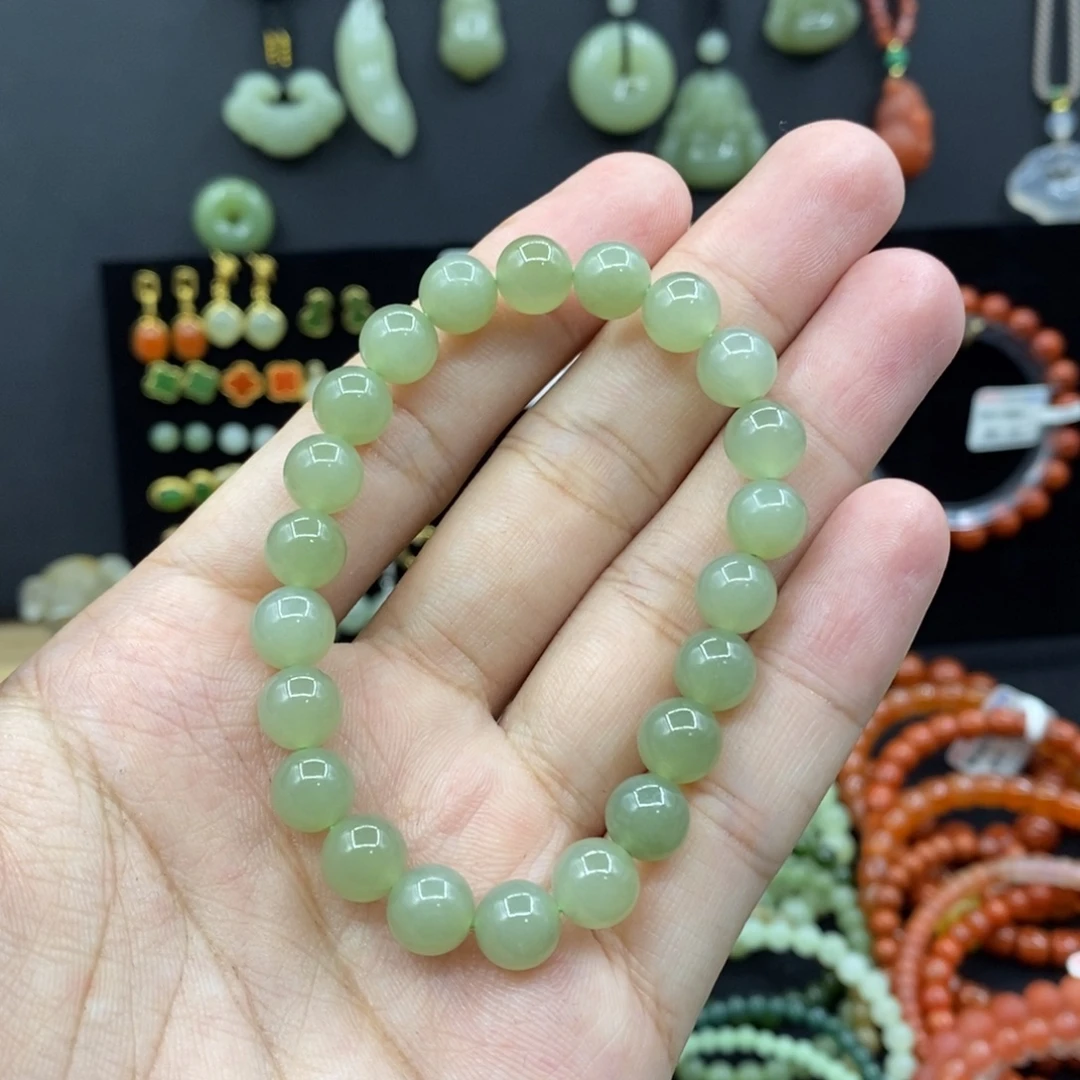 飘***和田玉未镶嵌颈饰