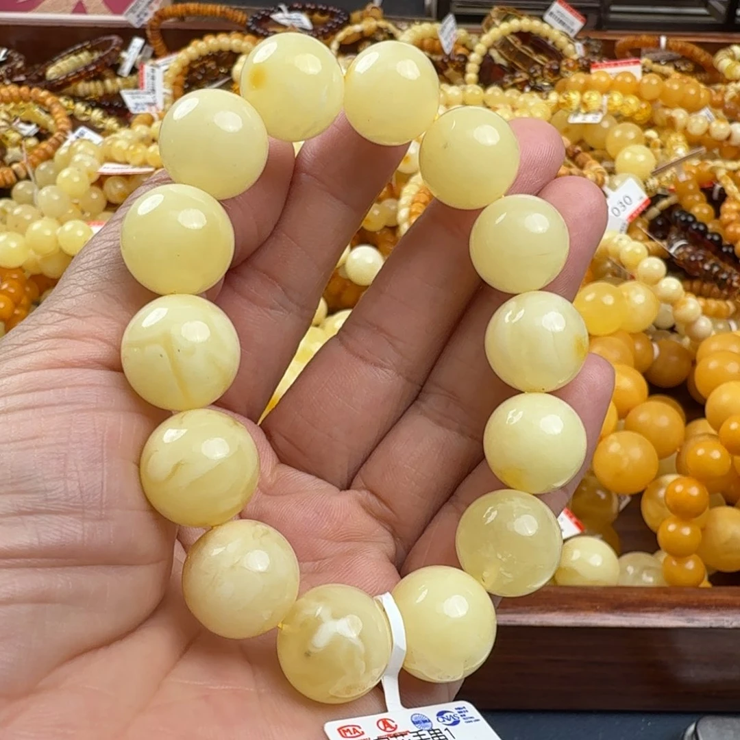 未镶嵌琥珀珠宝奇石