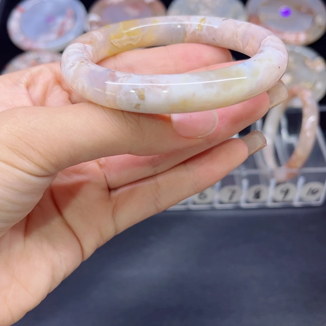 手镯玛瑙/玉髓未镶嵌5556