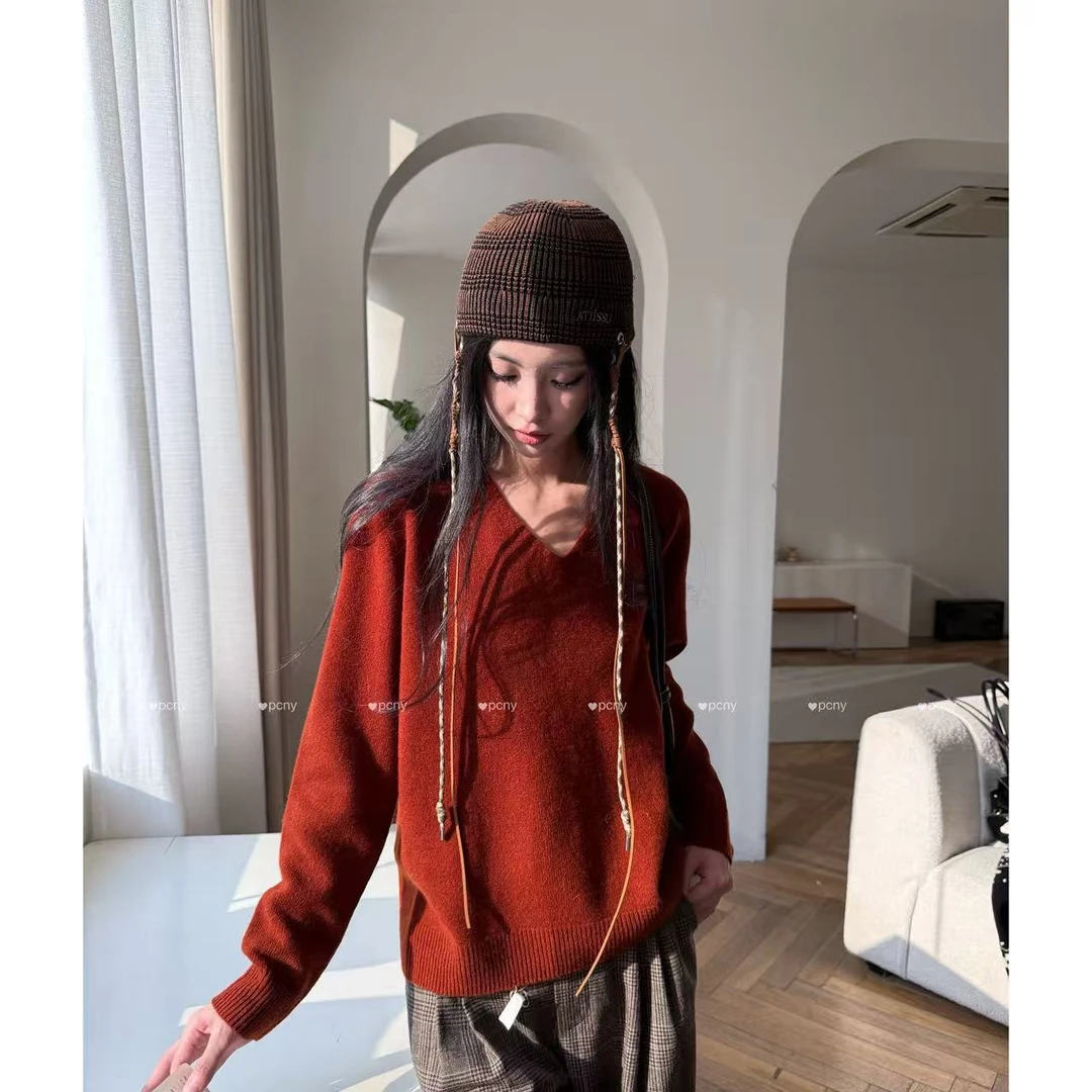 PCNY「领间清风」不理理冬季新款小众女装时尚洋气百搭V领宽松毛衣