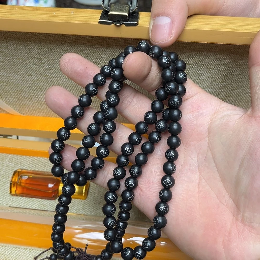 大叶紫檀（黑酸枝木类）