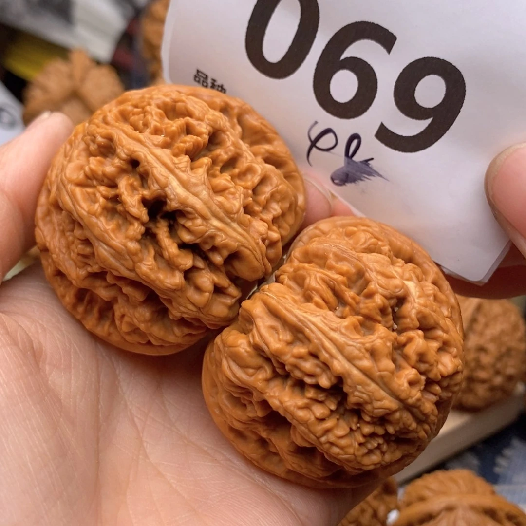 文玩核桃把件069号48粗筋