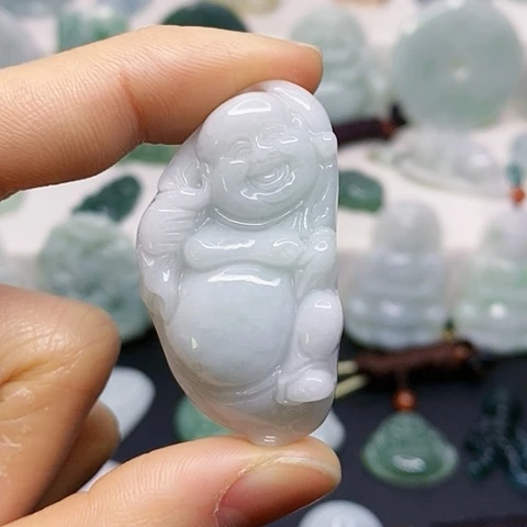 翡翠颈饰未镶嵌吊坠