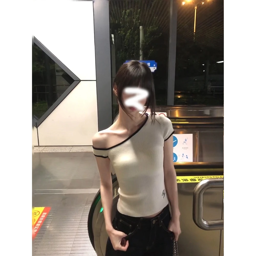 夏季原创斜肩针织撞色短袖修身显瘦辣妹露肩T恤女