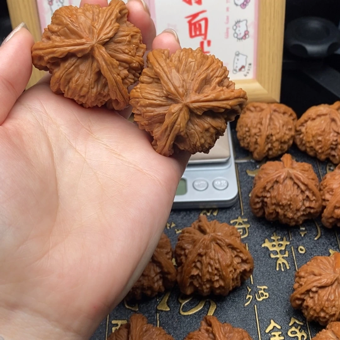 闵***征吊坠文玩核桃白狮111111111111