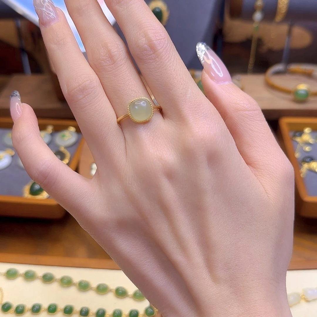 和田玉戒指银S925镀金镶嵌