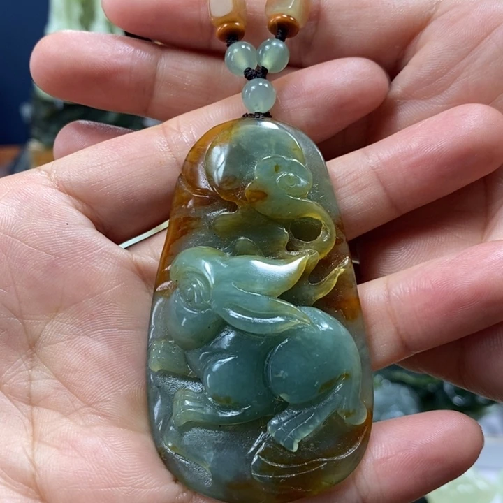蛇纹石玉未镶嵌手把件