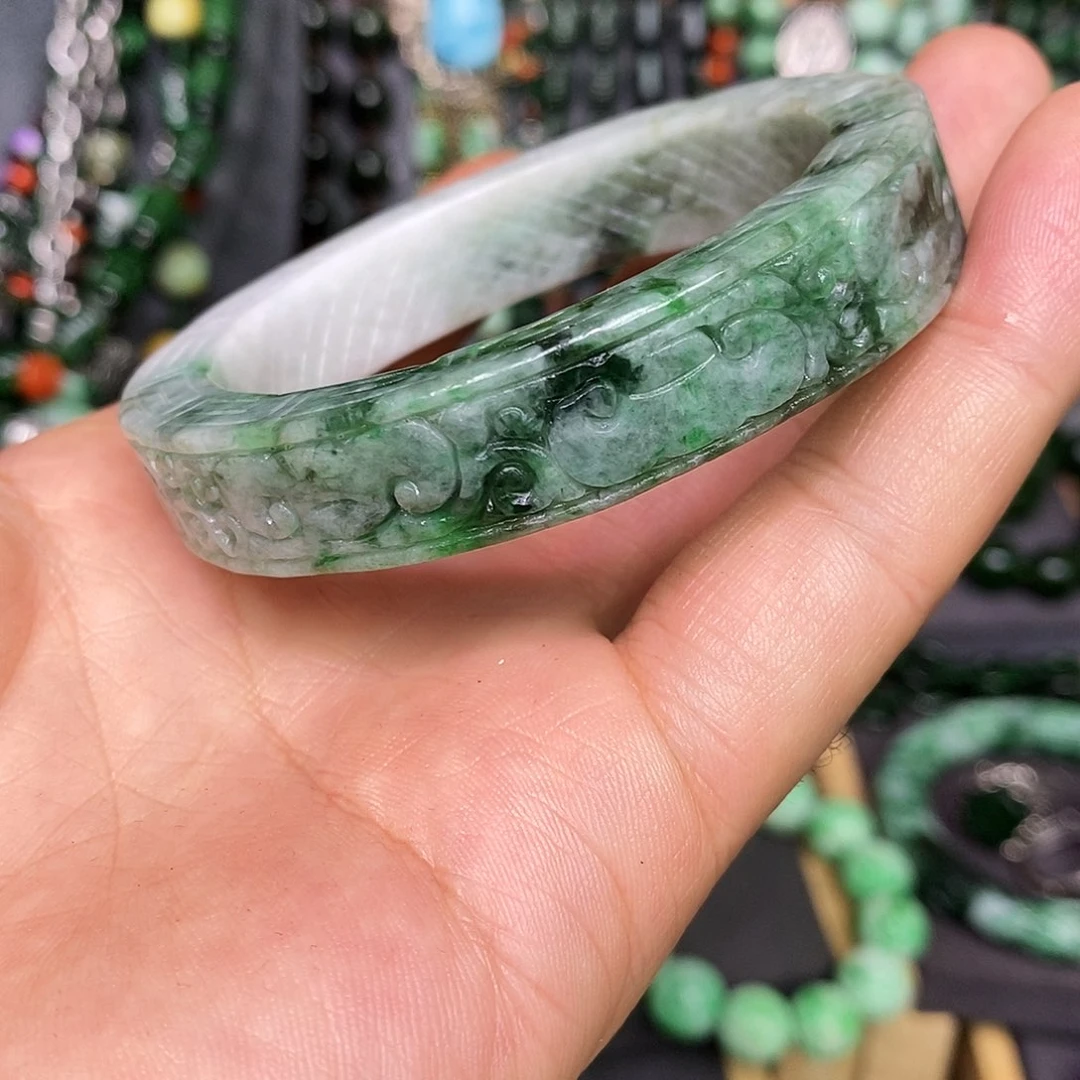 未镶嵌手镯翡翠青*漂亮美眉