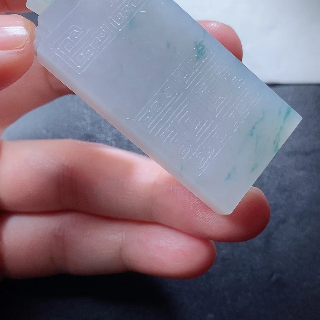 定制翡翠未镶嵌毛货