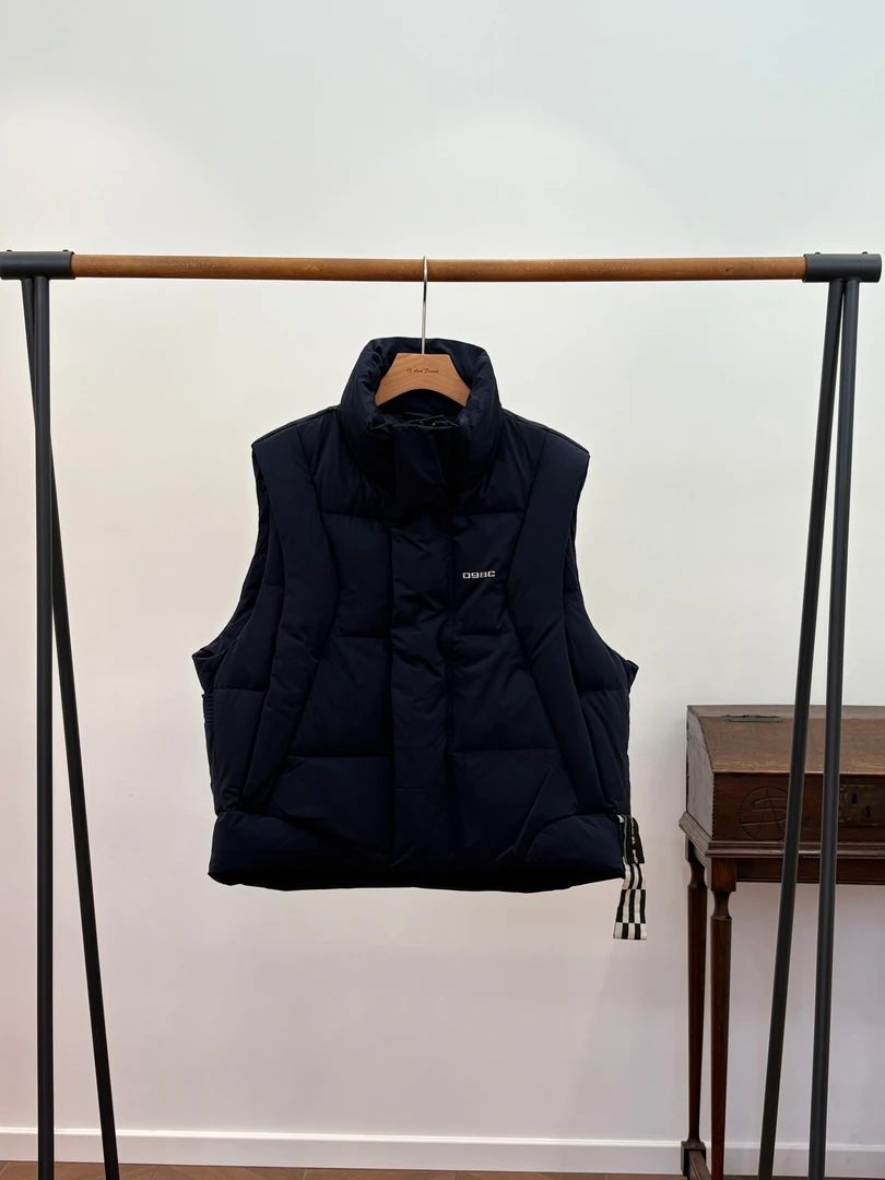 失物招领潮牌女装 2025冬季新款保暖外套羽绒马甲8801