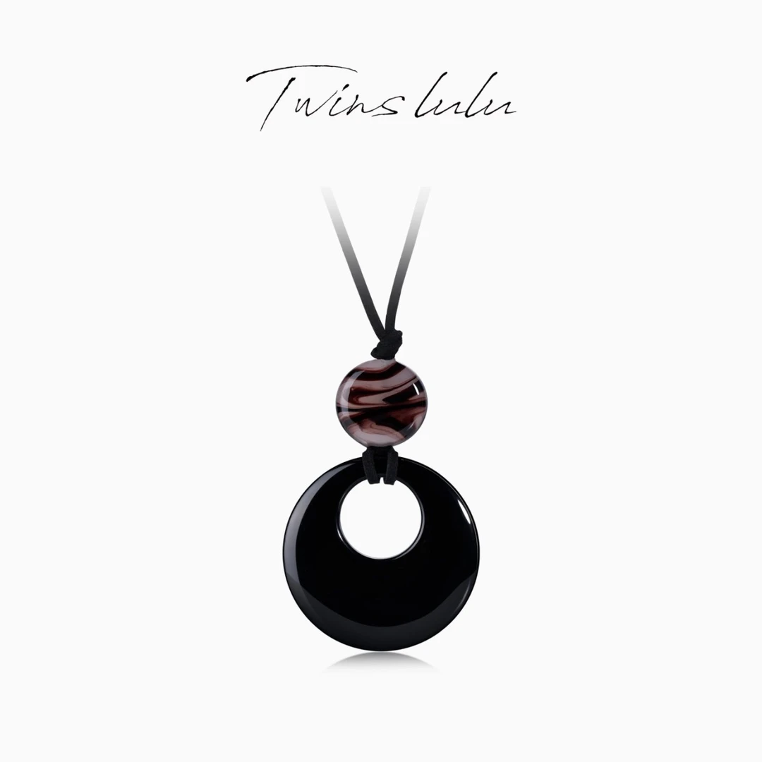 TWINS LULU 【墨韵环】圣诞节2025年新款爆款圆形咖色项链TSJ7729