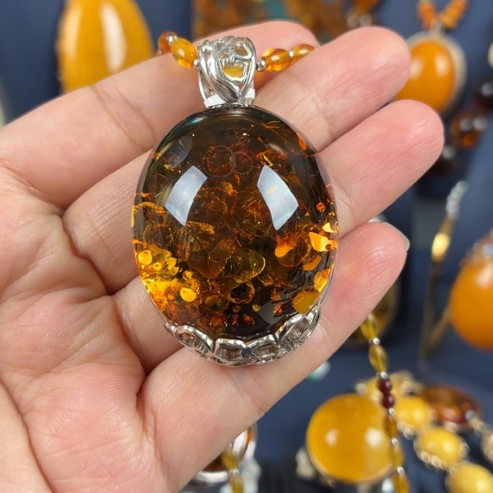 琥珀银S925镶嵌颈饰