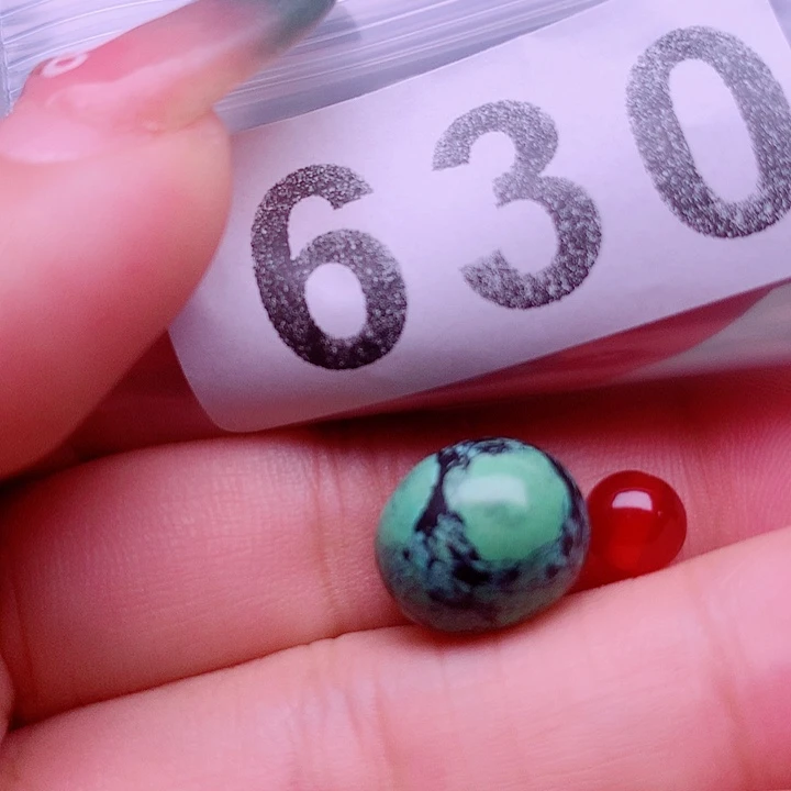 南红玛瑙未镶嵌珠宝奇石