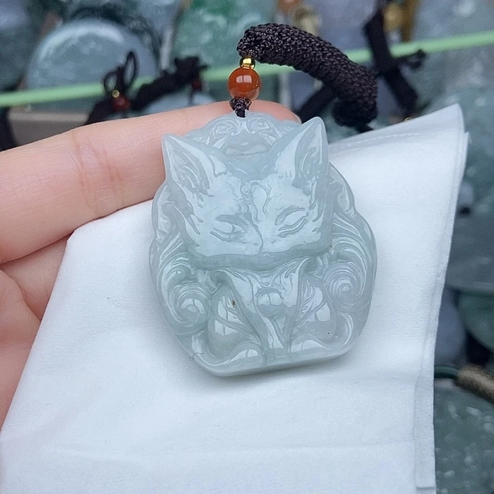 翡翠未镶嵌颈饰翡翠双面