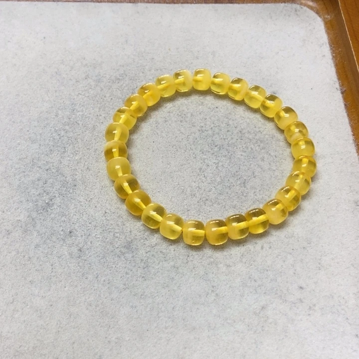 未镶嵌蜜蜡裸石手串